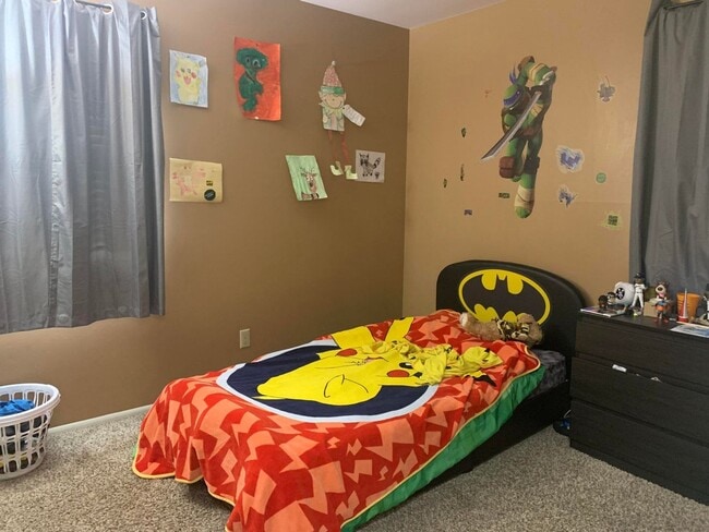 Building Photo - 138-140 Huntington Rd