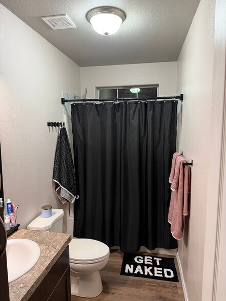 Building Photo - 36 Calle Enrique