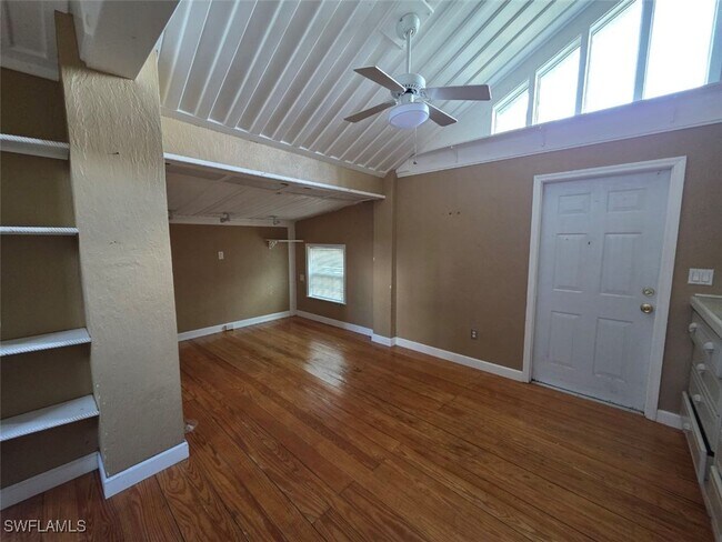 Building Photo - 10511 Orange River Blvd