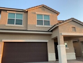 Building Photo - 36607 W Santa Monica Ave