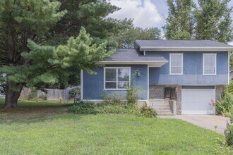 Building Photo - Beautifully Updated 3BR Home w/ Bonus Room, Fenced Yard & Garage