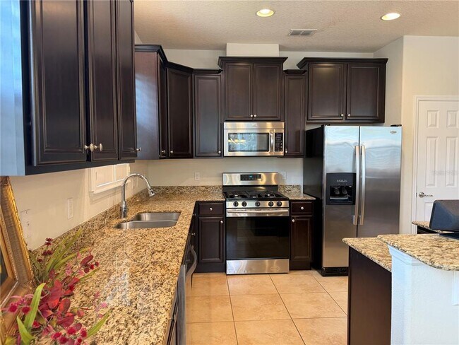 Building Photo - 434 Armada Ln