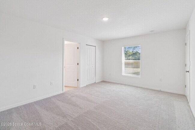 Building Photo - 700 Tejon Ave SW