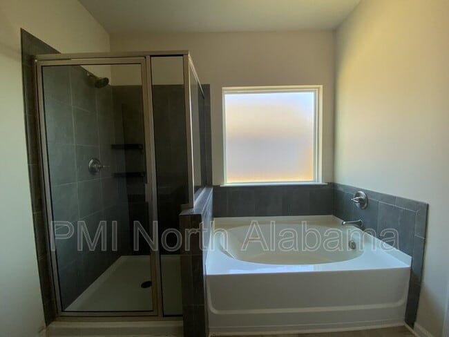 Building Photo - 13027 Lantern Pointe Wy