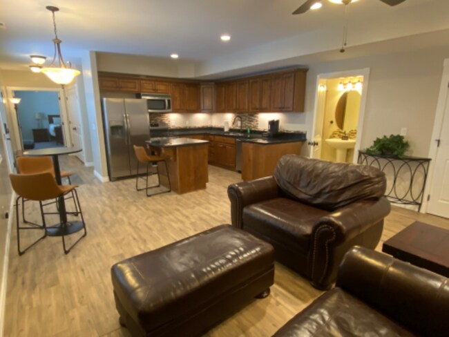 Building Photo - 15547 Thunder Gulch Dr