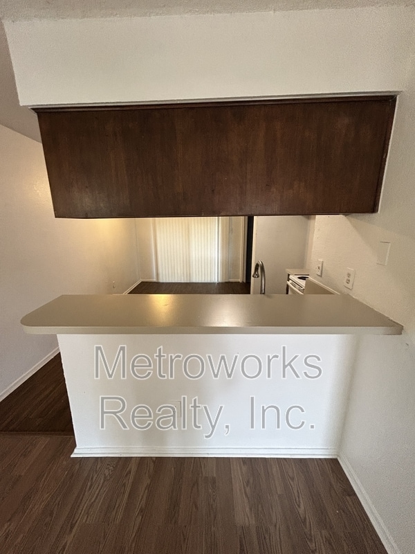 Building Photo - 103 Pine Meadow Dr
