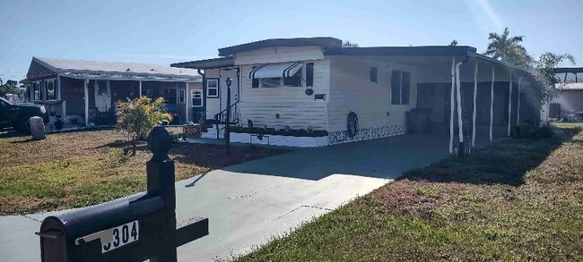 Primary Photo - 2304 Pitt Rd
