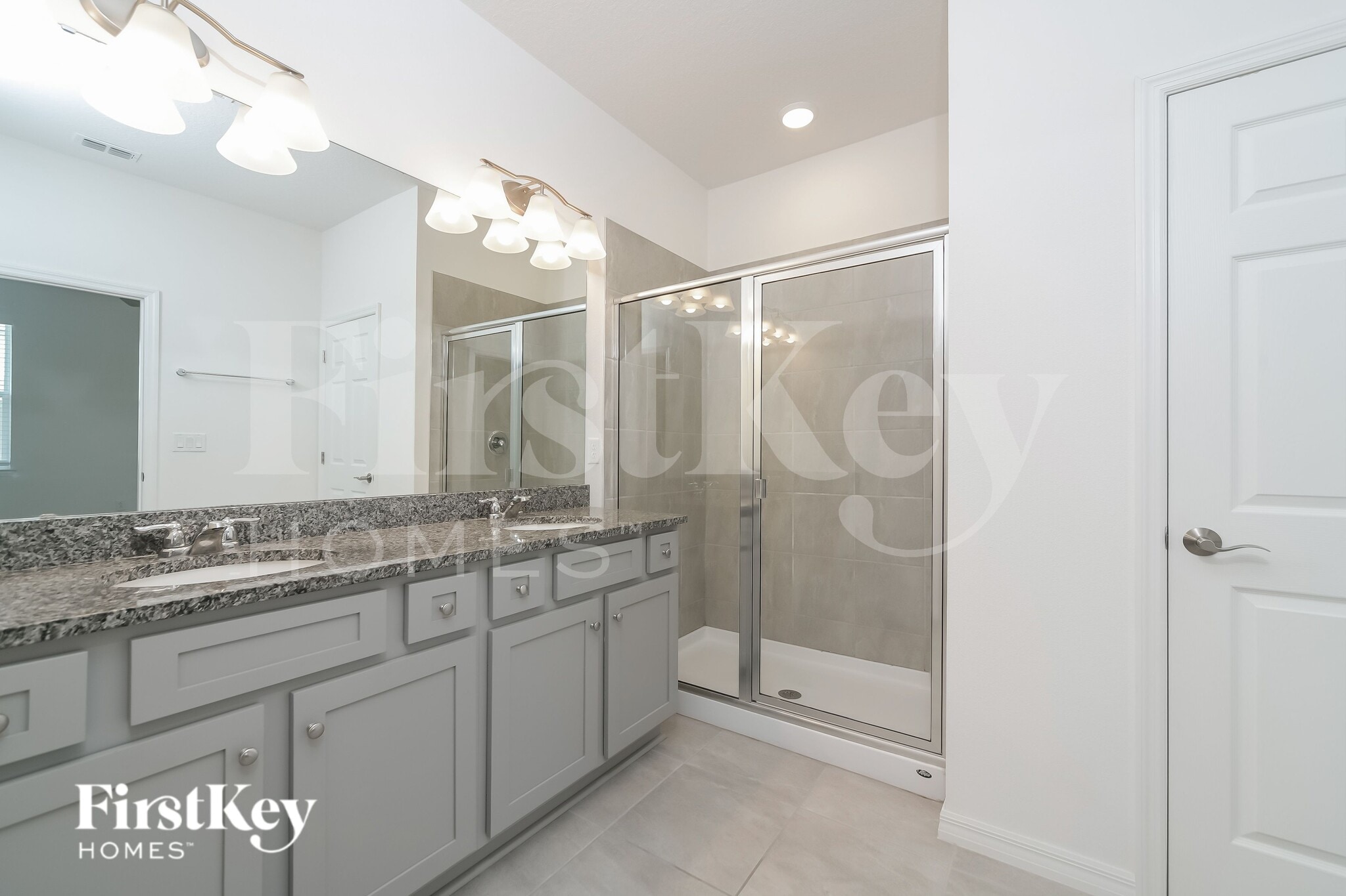 Building Photo - 1246 Ponca Rd