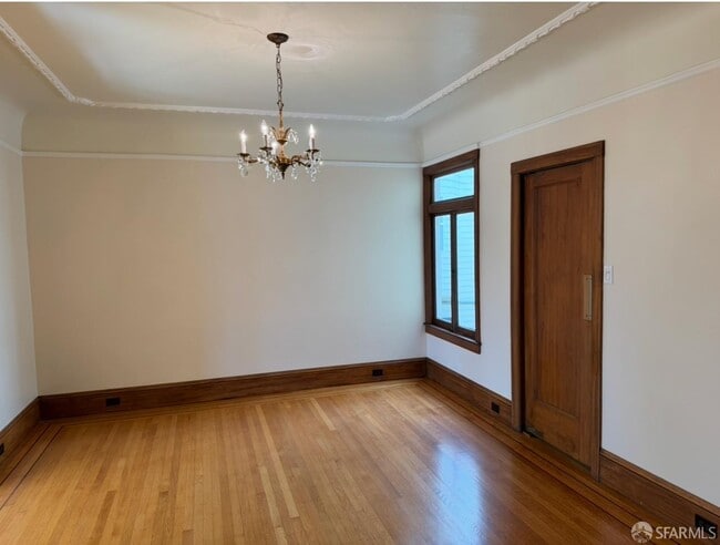 Building Photo - 1218 17th Ave