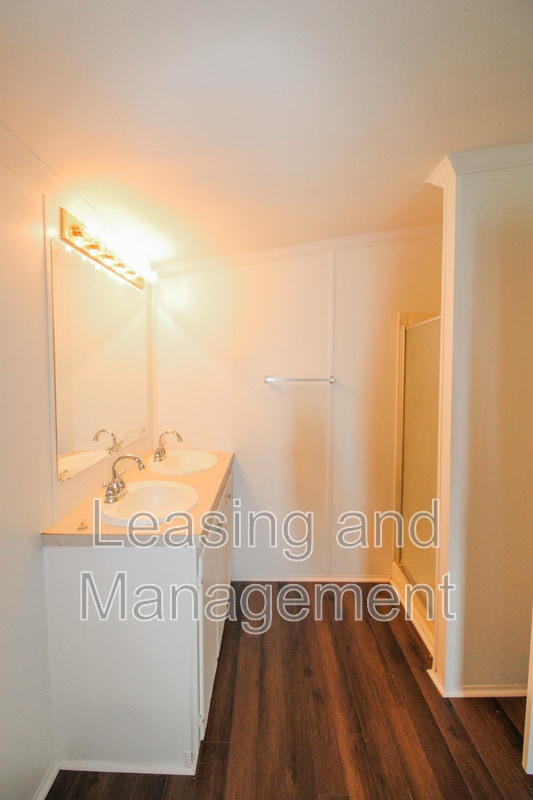 Building Photo - 3716 State Rd S-10-1333