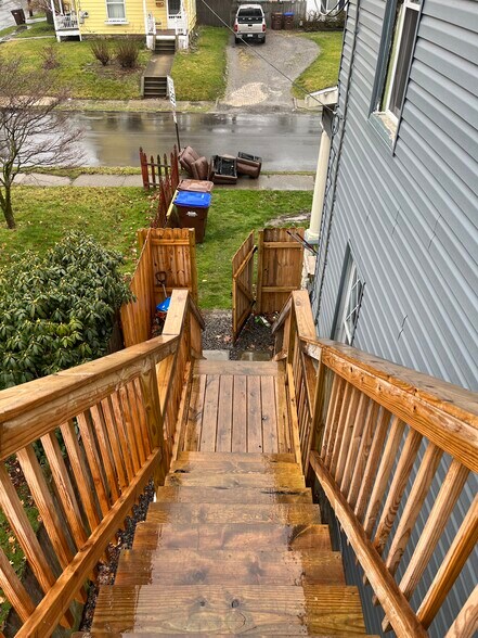 Building Photo - 159 Jefferson Ave