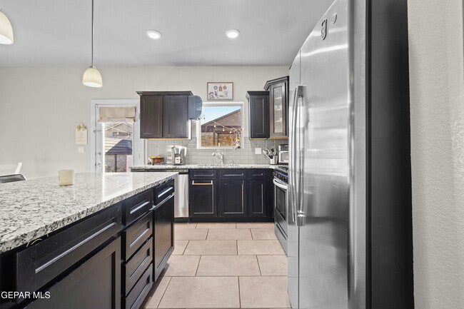 Building Photo - 14936 Tierra Haven Ave