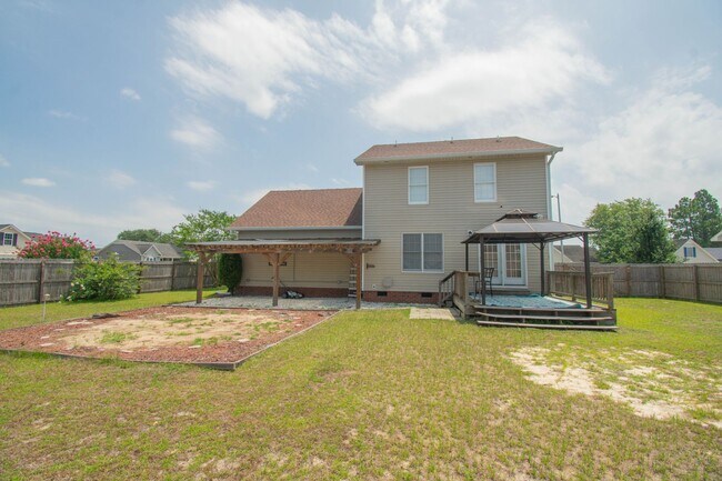 Building Photo - Coming Soon! 3 Bedroom 2.5 Bathroom- Large Fenced Yard Pets Okay!