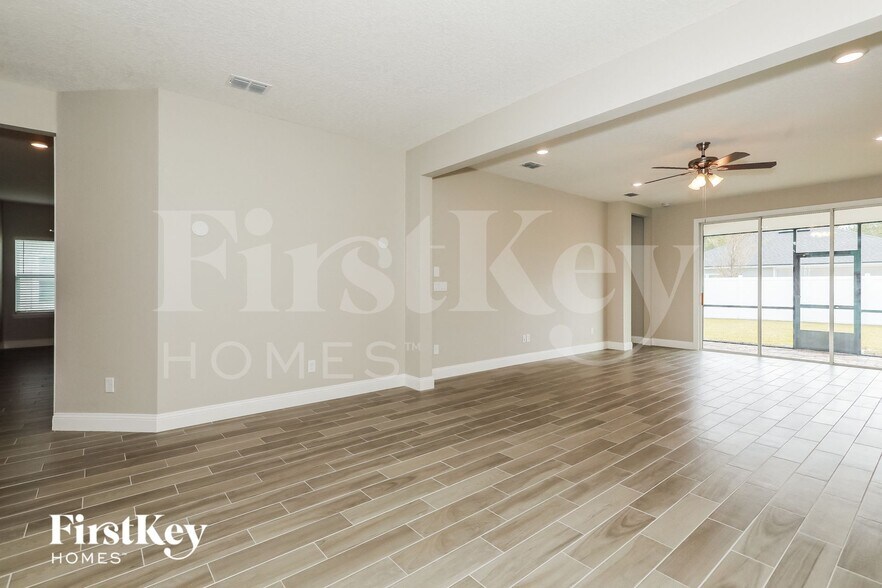 Building Photo - 377 Broomsedge Cir