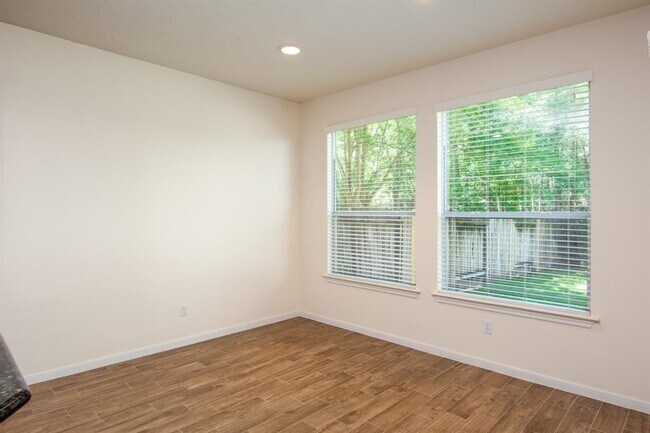 Building Photo - 147 Ledgestone Pl