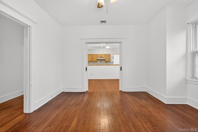 Building Photo - 27 Algernon St