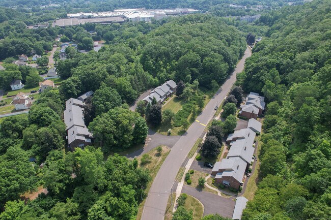 Building Photo - 171 Sams Rd