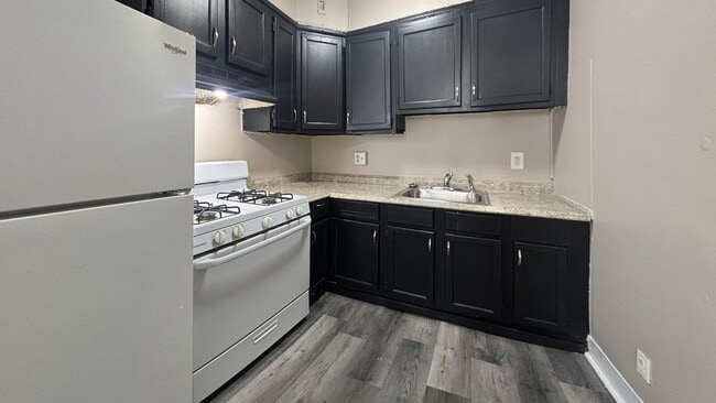 Building Photo - 6840 Marshall Rd