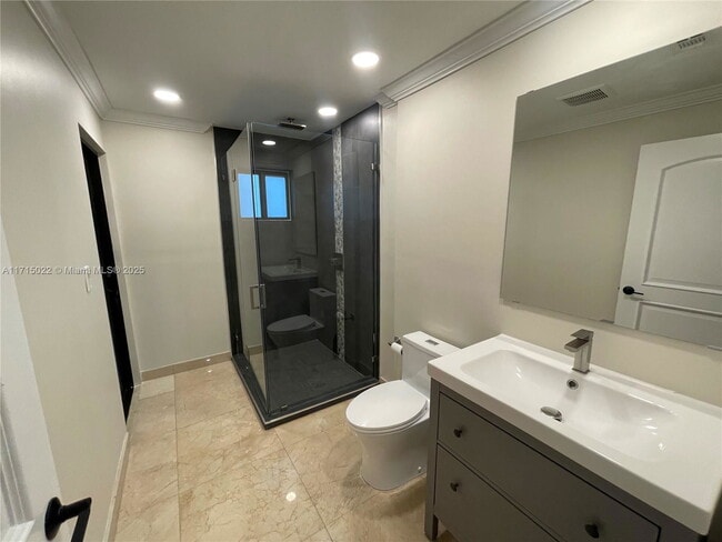 Building Photo - Northwest 79th Place, Miami Lakes, FL 33016 - 4 BR 3 BA house