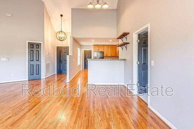 Building Photo - 1057 Meandering Way