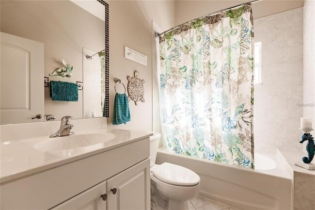 Building Photo - 323 Monaco Dr