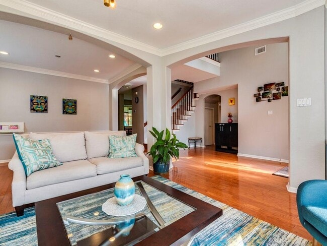 Building Photo - 5847 Back Bay Ln