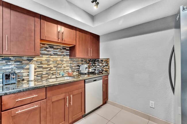 Building Photo - 3429 NW 44th St