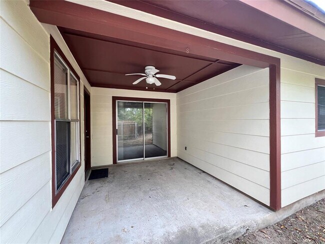 Building Photo - 16202 Edgerly Ct
