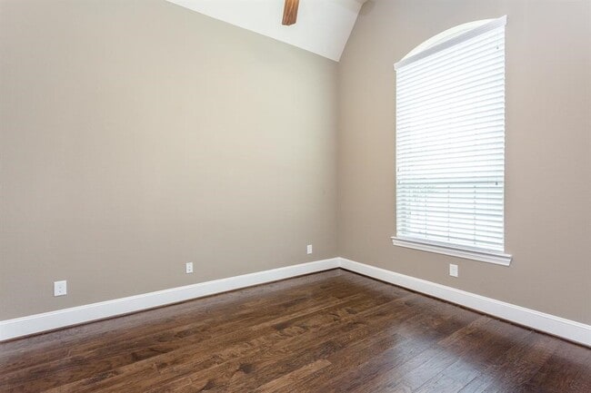 Building Photo - 4214 Quiet Dawn Ln