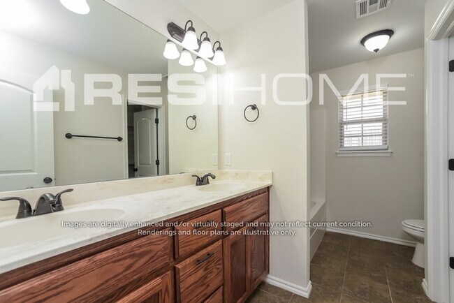 Building Photo - 1541 NW 125th St