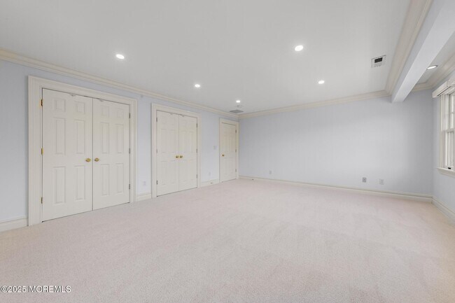 Building Photo - 13 Driftwood Ln