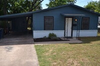 Building Photo - 2/1 House in Hip East Austin!