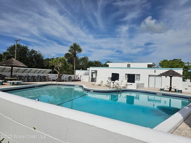 Building Photo - 8401 N Atlantic Ave