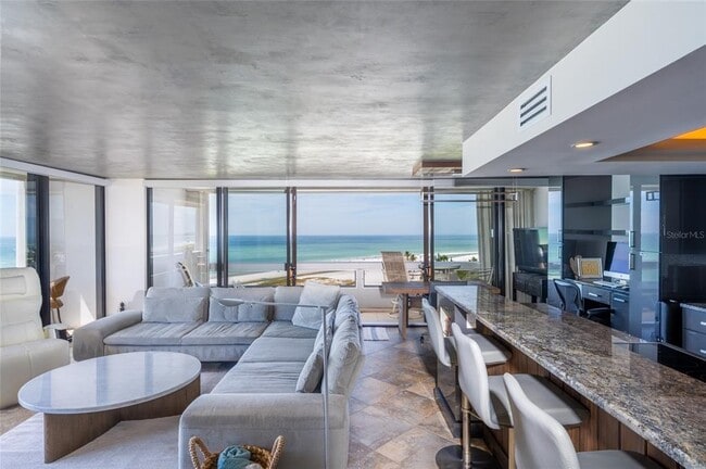 Building Photo - 5400 Ocean Blvd