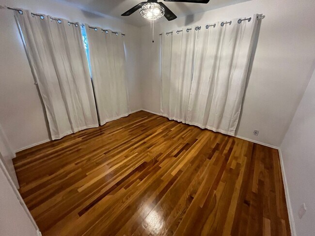 Building Photo - Cozy Home for rent in Tulare