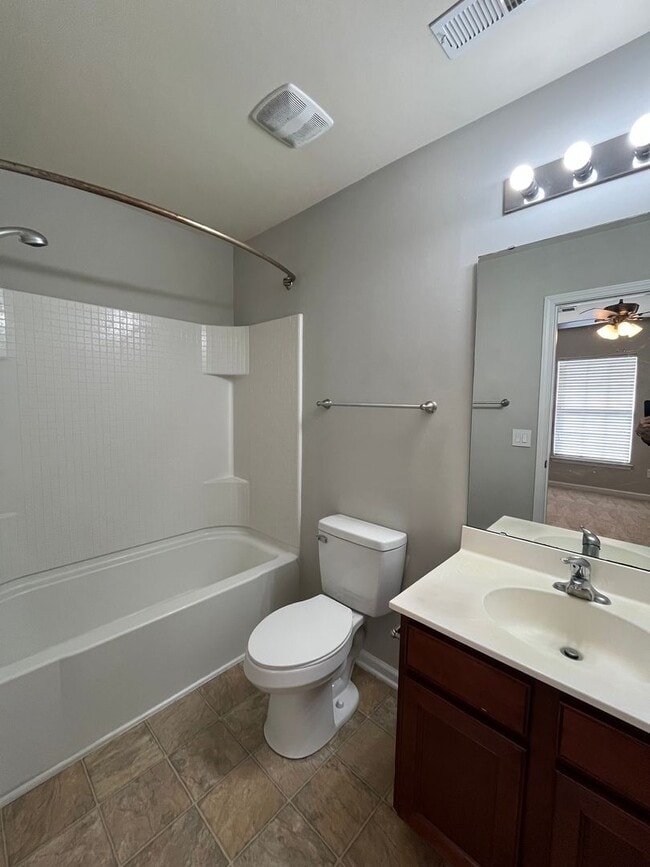 Building Photo - Liberty Hall Townhomes