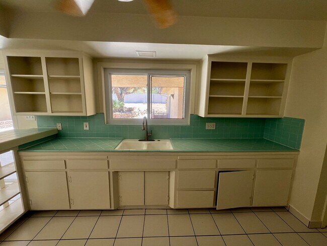 Building Photo - 56769 Joshua Dr