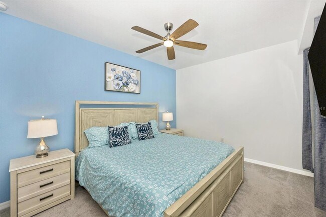 Building Photo - 12240 Wellen Golf St