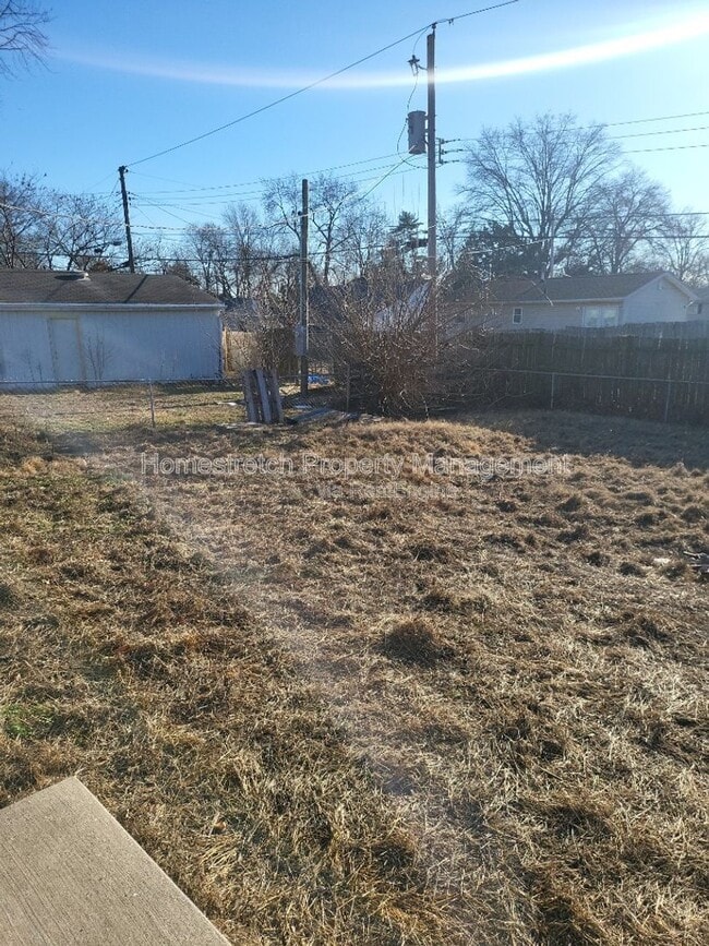 Building Photo - 850 St Bartholomew Dr