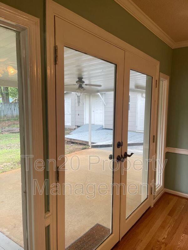 Building Photo - 1340 Blanchfield Dr