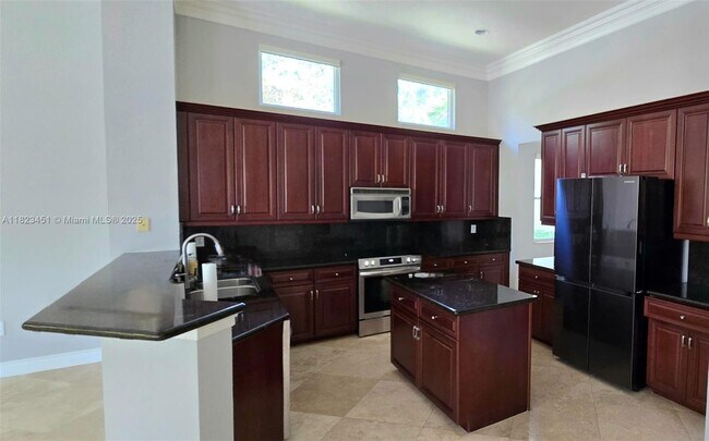 Building Photo - 15066 SW 39th St