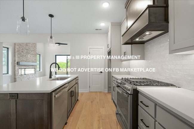 Building Photo - 9593 Jupiter Street
