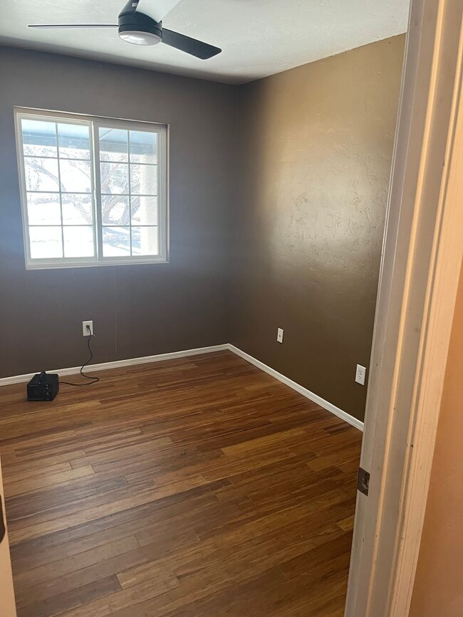 Building Photo - Beautiful 4 Bedroom 3 Bathroom house in Be...