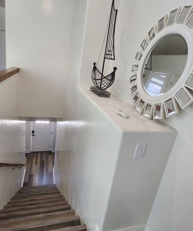 Building Photo - 872 Wild Rose Cir