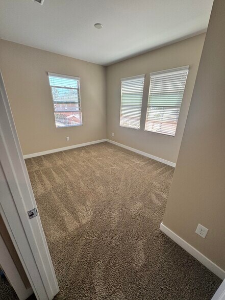 Building Photo - 11406 Citrus Dr