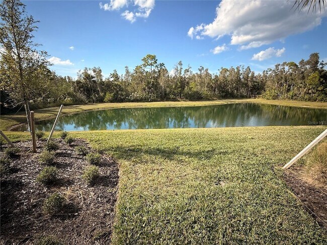 Building Photo - 14231 Heritage Landing Blvd