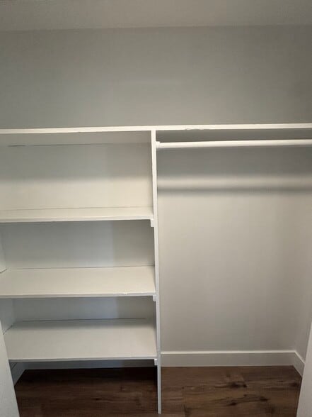 Building Photo - 1109 E 30th St