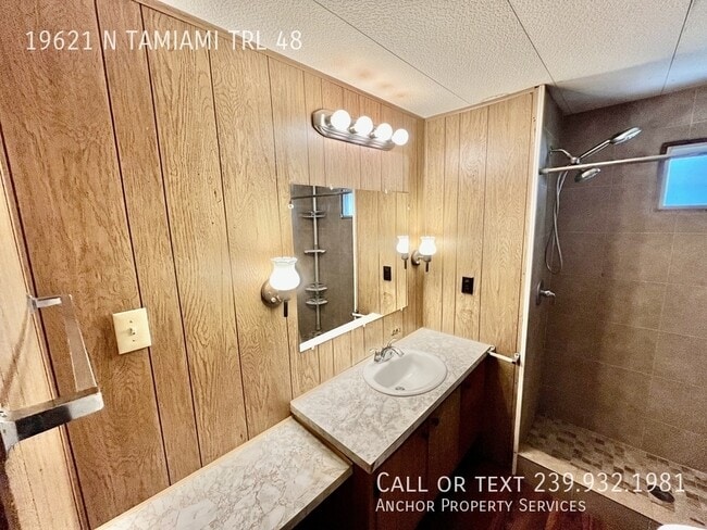 Building Photo - 19621 N Tamiami Trl