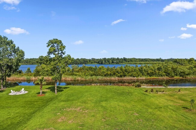 Building Photo - 1733 Indigo Island Dr