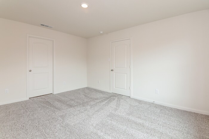 Building Photo - 833 Mallorie Ln